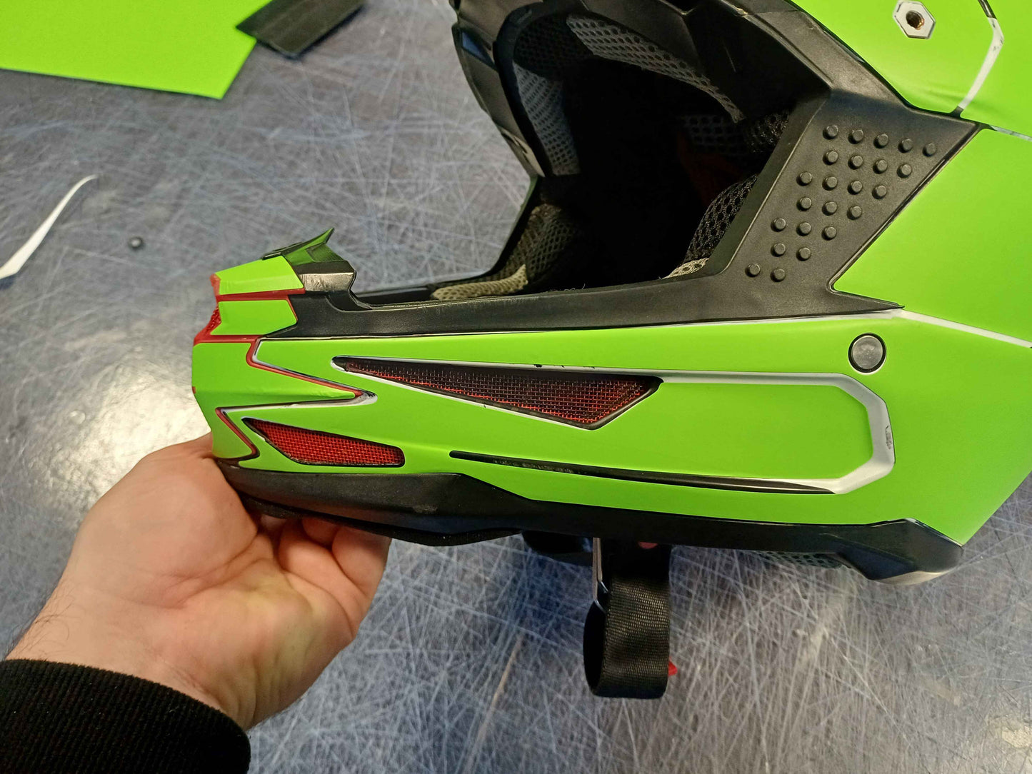 6D ATB-1 SIZE MEDIUM HELMET TEMPLATE