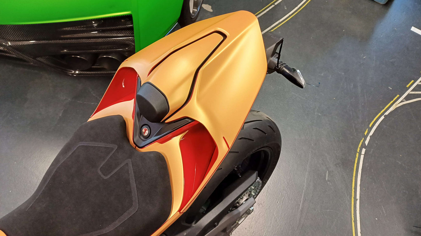 2025 DUCATI PANIGALE V2 OEM / PERFORMANCE FAIRINGS TEMPLATE