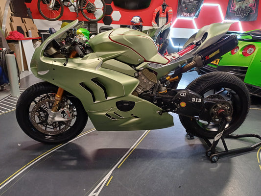 2023 TO 2024 DUCATI PANIGALE V4/S/R PLASTIC BIKE RACE-FAIRINGS TEMPLATE