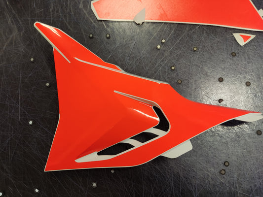 KTM SXF450/250 2022.5 / 2023 LEFT AIRFILTER COVER WITH VENTS TEMPLATE