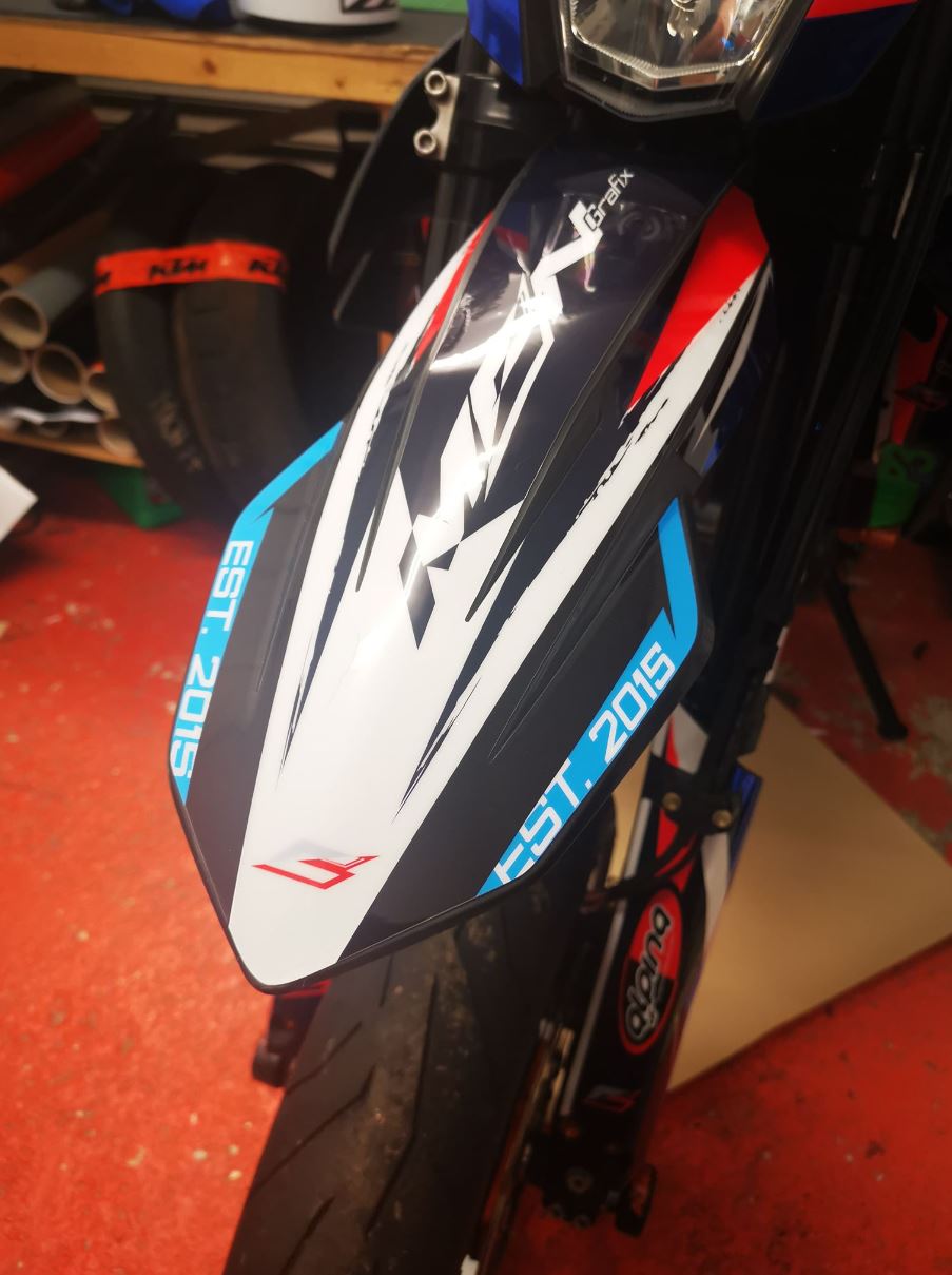 KTM 690 SMC-R 2012 - 2013 - 2014 - 2015 - 2016 - 2017 TEMPLATE