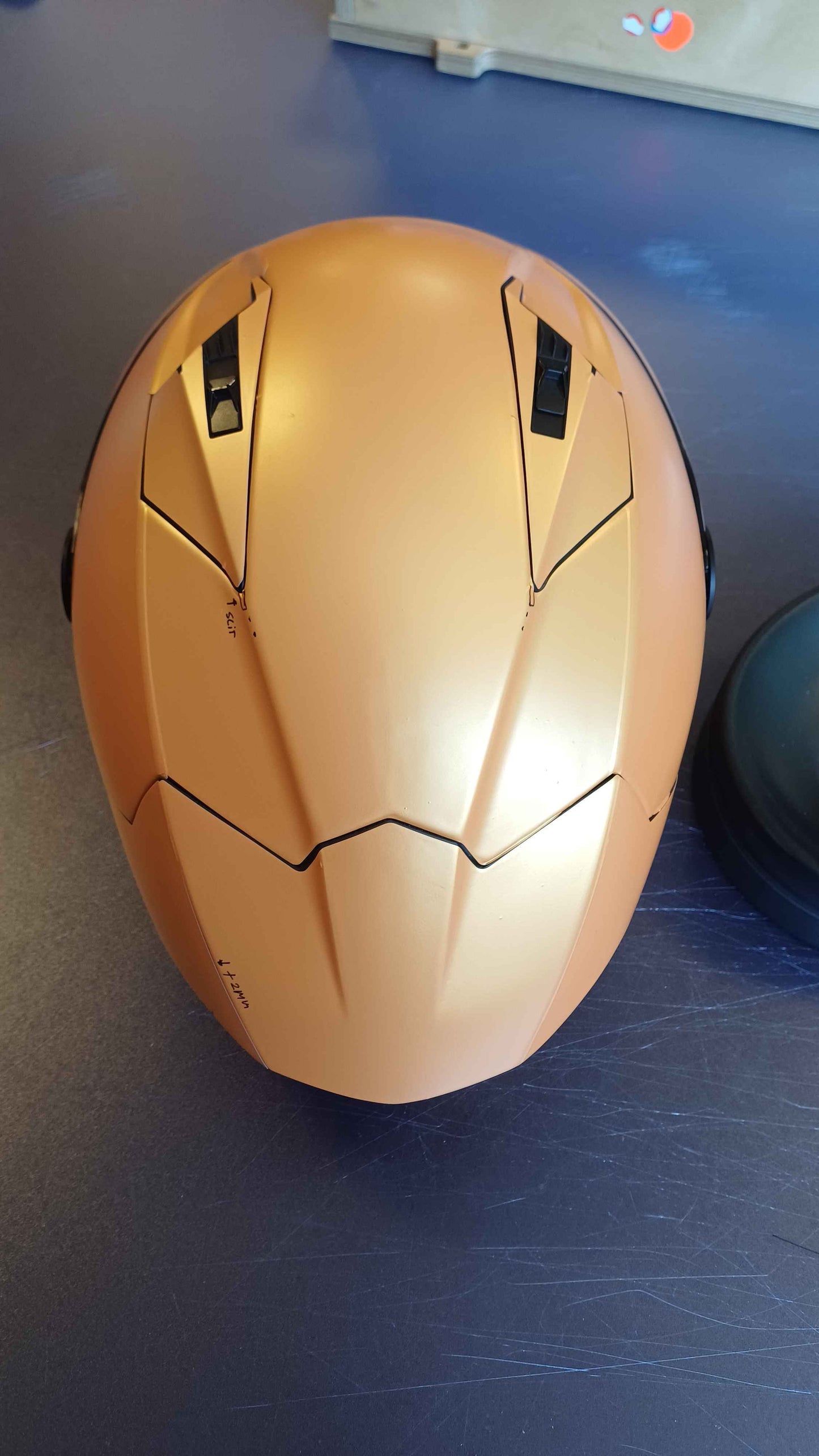 LS2 THUNDER GP AERO SIZE M TEMPLATE