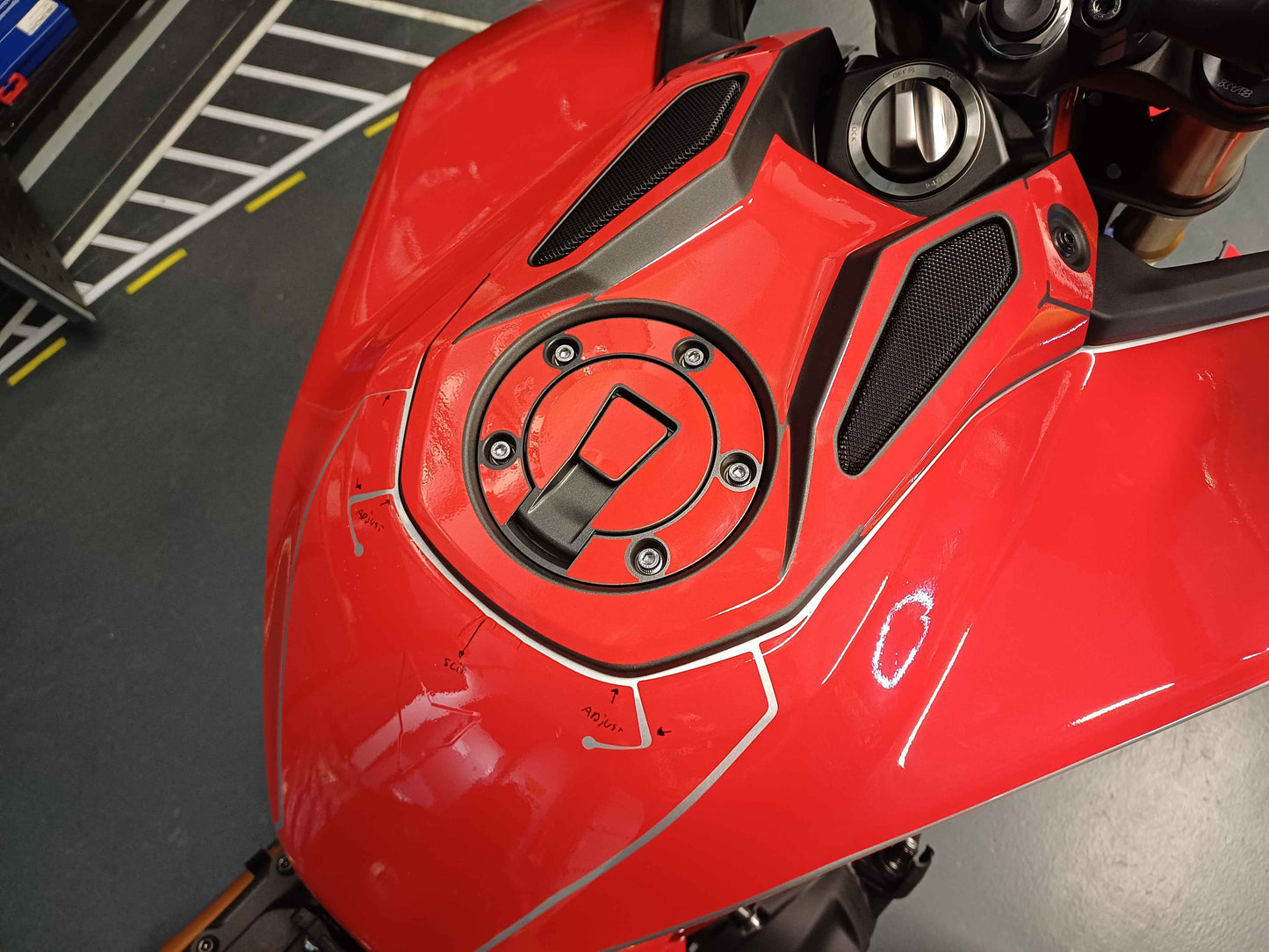 YAMAHA MT-09 (SP) 2024 OEM FAIRINGS TEMPLATE