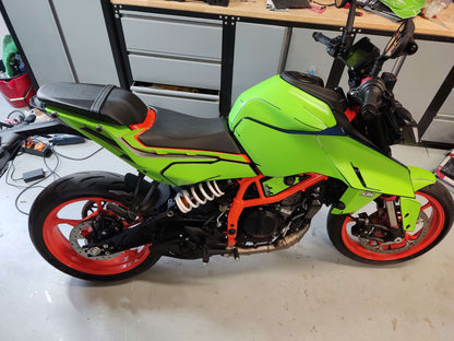 KTM 390 DUKE 2024 TEMPLATE (OEM FAIRINGS)