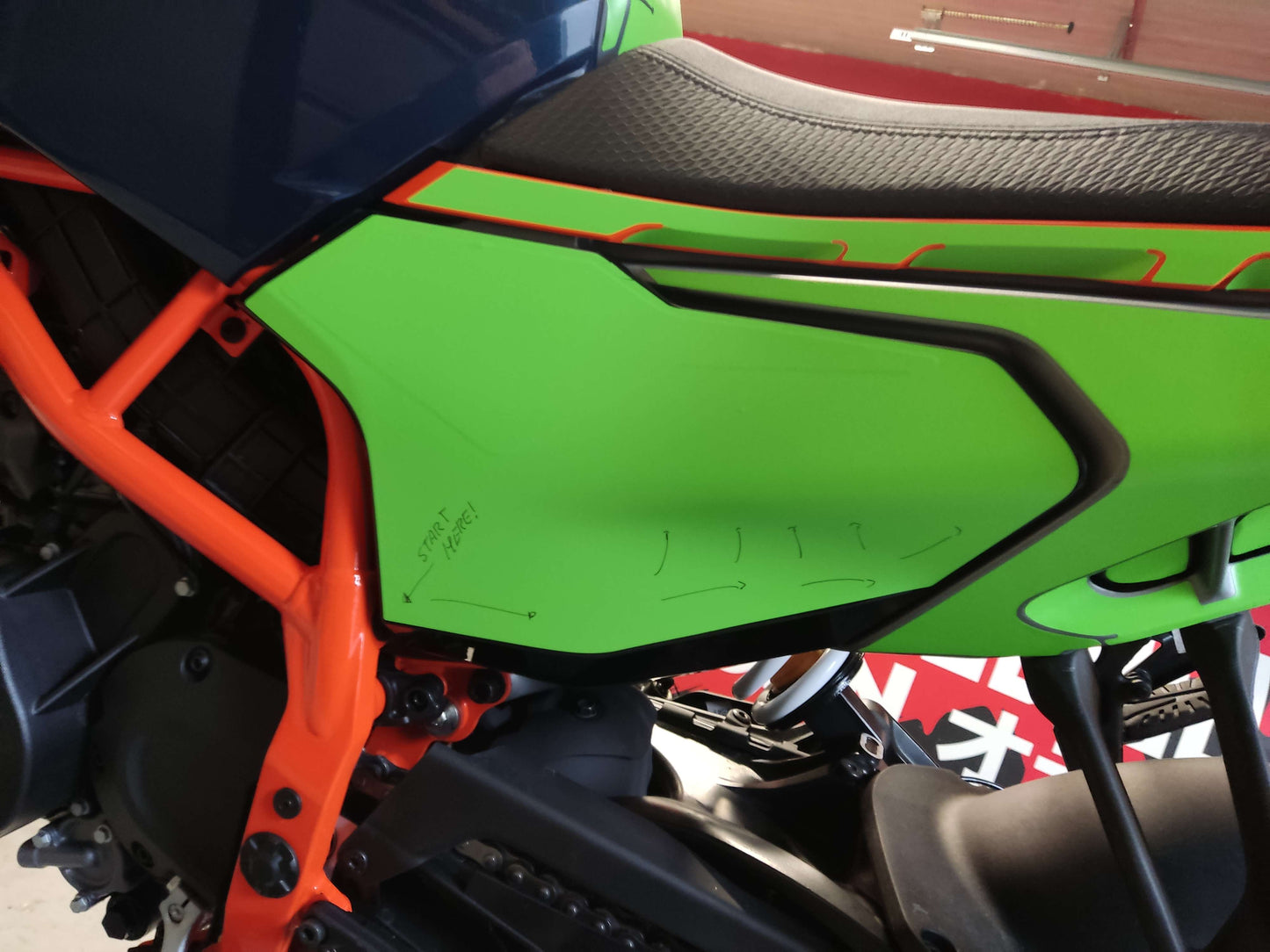 KTM 390 DUKE 2024 TEMPLATE (OEM FAIRINGS)