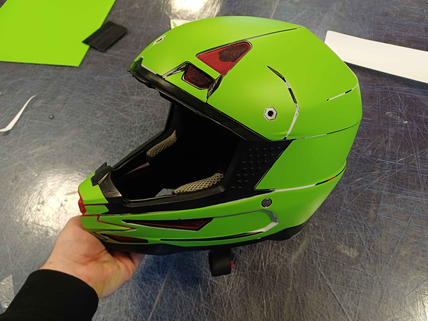 6D ATB-1 SIZE MEDIUM HELMET TEMPLATE