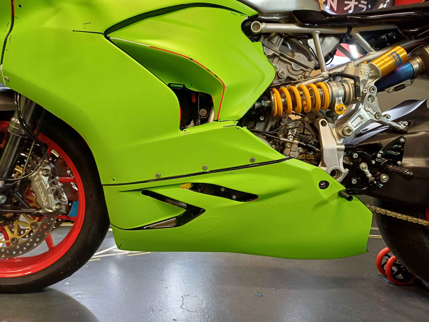 2020 TO 2024 DUCATI PANIGALE V2 PLASTIC BIKE RACE-FAIRINGS TEMPLATE