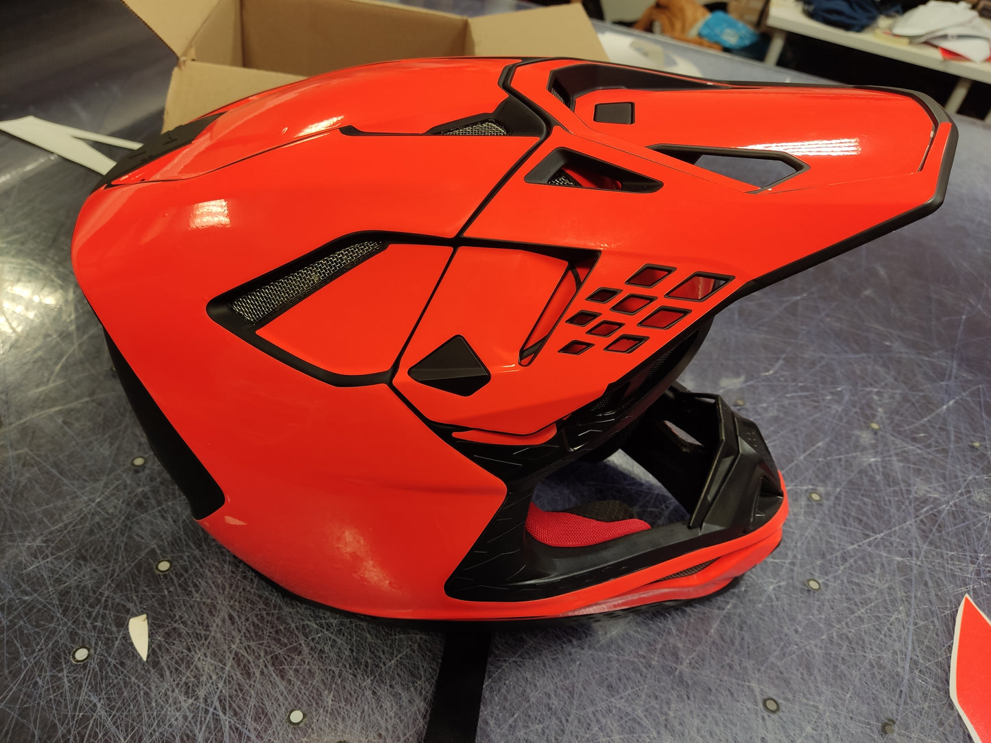 ALPINESTARS SM10 SIZE XL HELMET TEMPLATE