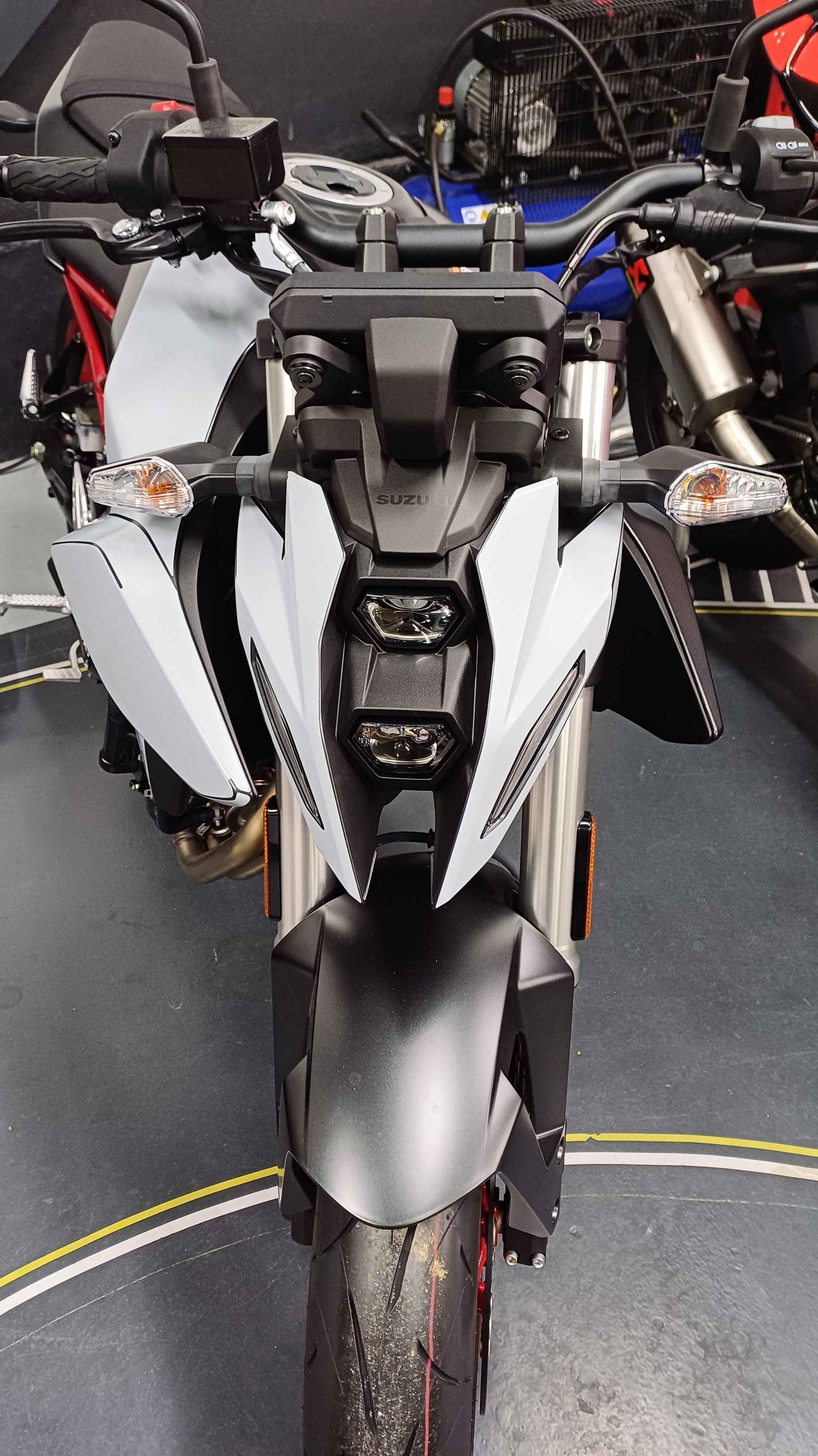 SUZUKI GSX-8S 2024 / 2025 / 2026 OEM FAIRINGS TEMPLATE